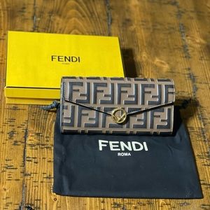 AUTHENTIC Fendi Continental Wallet with Chain